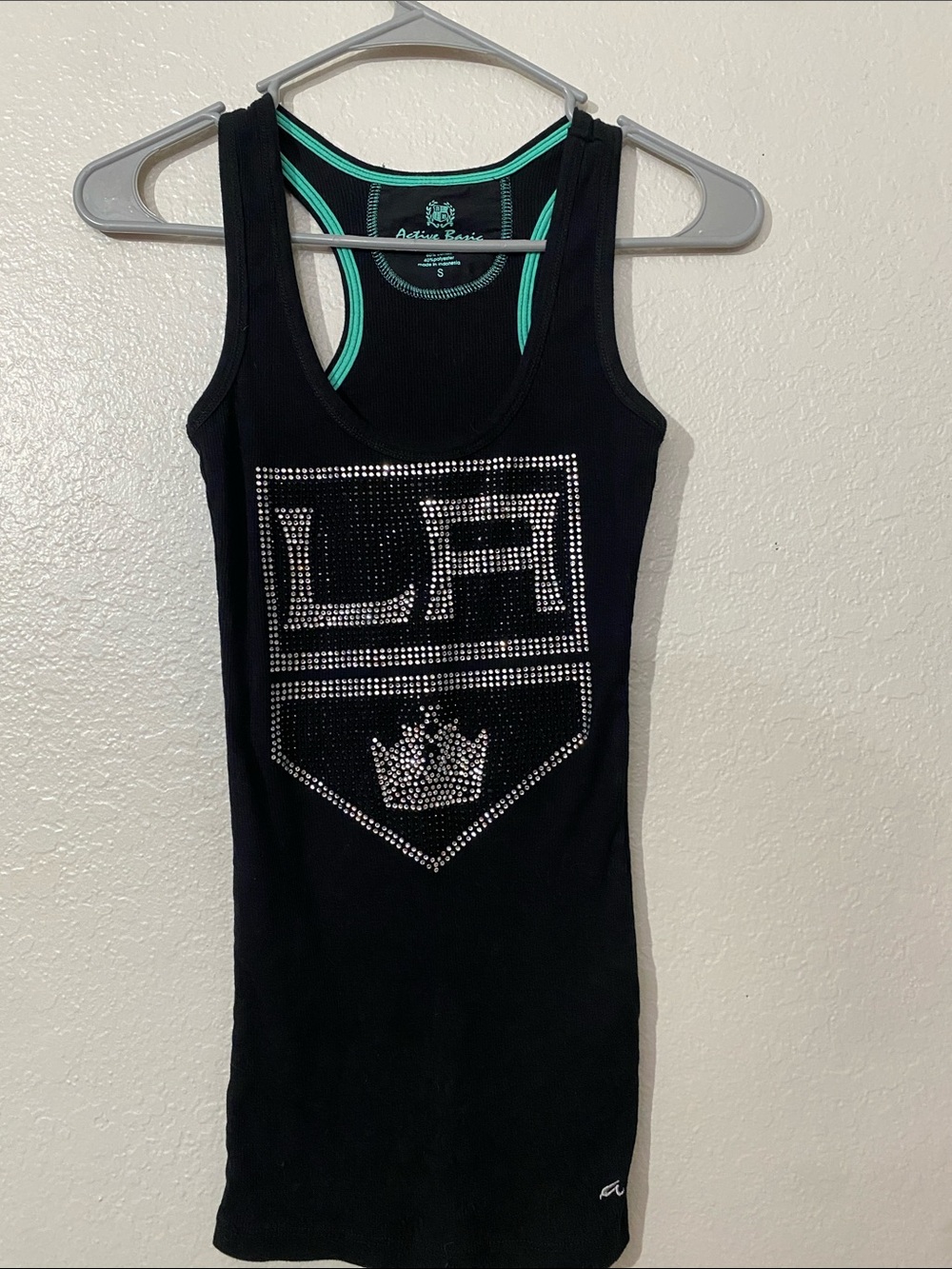 Active Basic Black Tank with LA KINGS Rhinestone Crest